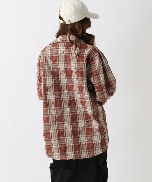 FOREVER 21（フォーエバー トゥエンティーワン）の「【2025SS】ビスチェセットシャツ（シャツ/ブラウス・レディース・レッド/ネイビー・FREE）」の13枚目の写真