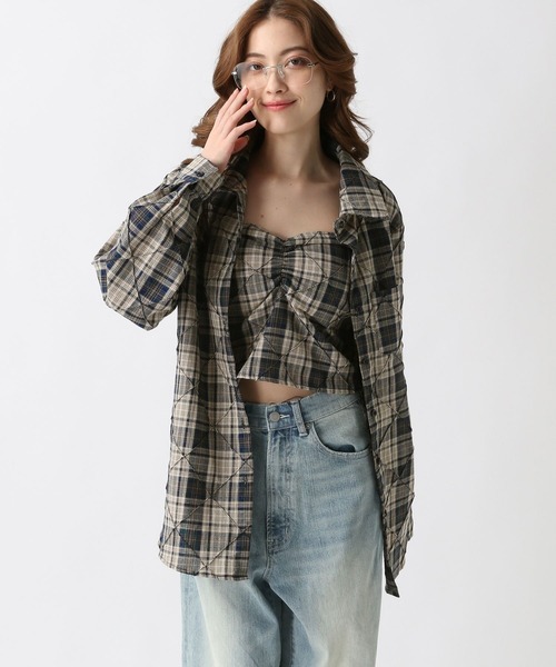 FOREVER 21（フォーエバー トゥエンティーワン）の「【2025SS】ビスチェセットシャツ（シャツ/ブラウス・レディース・レッド/ネイビー・FREE）」の17枚目の写真