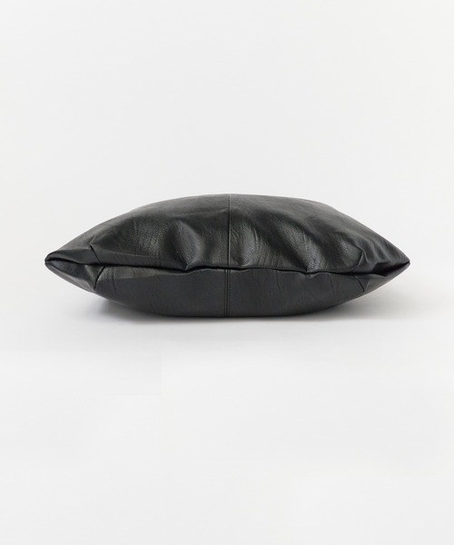 ROOPTOKYO（ループトウキョウ）の「ミニショルダーバッグ付きフェイクレザーハンドバッグ 大容量（ショルダーバッグ・メンズ・ブラウン/ブラック/アイボリー・FREE）」の20枚目の写真