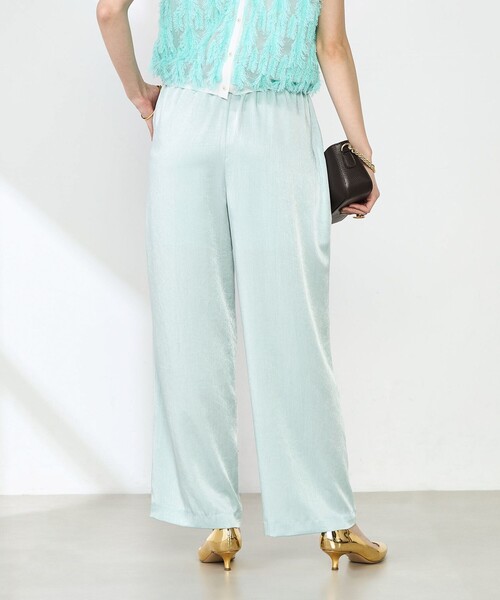 NOLLEY’S（ノーリーズ）の「ウォッシャブルサテンイージーパンツ（その他パンツ・レディース・ネイビー/ライトグリーン/グレイッシュベージュ・40/38/36）」の7枚目の写真