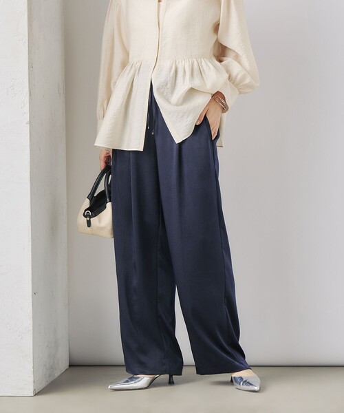 NOLLEY’S（ノーリーズ）の「ウォッシャブルサテンイージーパンツ（その他パンツ・レディース・ネイビー/ライトグリーン/グレイッシュベージュ・40/38/36）」の19枚目の写真