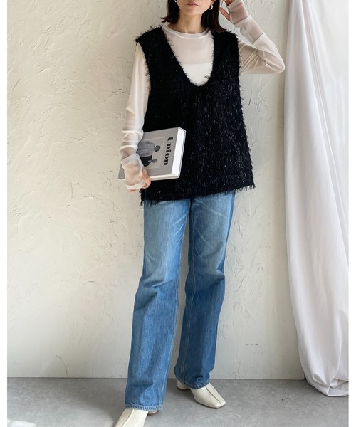 She's Closet(シーズクローゼット)の「フィンガーホール配色長袖切り替えラメシアートップス(Tシャツ/カットソー・レディース・チャコールグレー/ブラック/オフホワイト/アイボリー/サンドベージュ・FREE)」の15枚目の写真