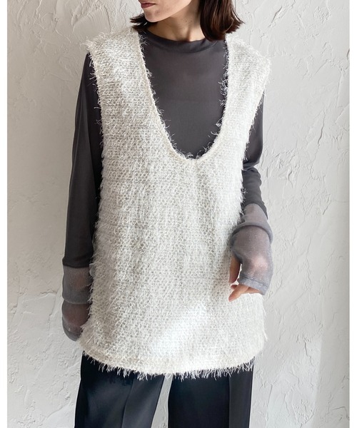She's Closet(シーズクローゼット)の「フィンガーホール配色長袖切り替えラメシアートップス(Tシャツ/カットソー・レディース・チャコールグレー/ブラック/オフホワイト/アイボリー/サンドベージュ・FREE)」の21枚目の写真