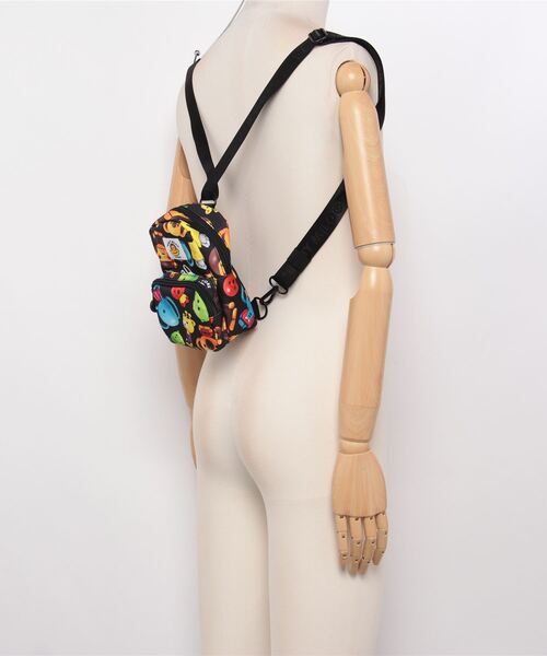 BABY MILO STORE（ベイビーマイロストア）の「MILO 3D ALL PRINT PATTERN MICRO BACKPACK（バックパック/リュック・メンズ・ブラック・FREE）」の6枚目の写真