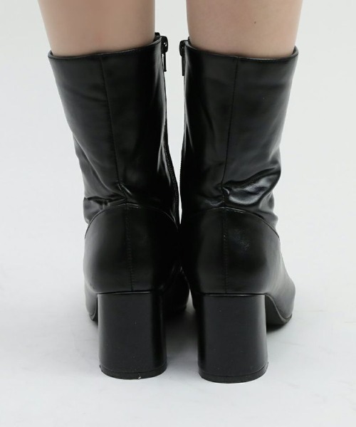 F i.n.t（フィント）の「【晴雨兼用】スクエアトゥレインブーツ/F&A/fint　フィント（レインシューズ・レディース・ブラウン/アイボリー/ブラック・L/M/S）」の11枚目の写真