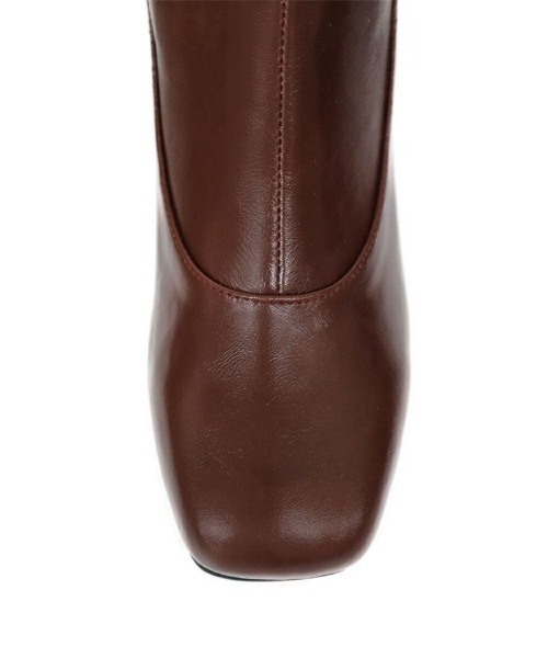 F i.n.t（フィント）の「【晴雨兼用】スクエアトゥレインブーツ/F&A/fint　フィント（レインシューズ・レディース・ブラウン/アイボリー/ブラック・L/M/S）」の21枚目の写真