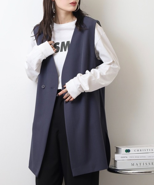 EGLANTINE(エグランティーヌ)の「EGLANTINE ノーカラージレ(ベスト・レディース・ネイビー/ベージュ/チャコールグレー・40)」の12枚目の写真