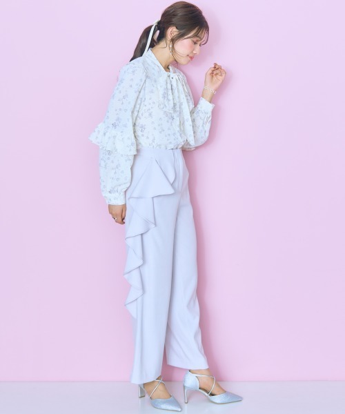 marun(マルン)の「<大きいサイズ>サイドラッフルワイドパンツ marun(スラックス・レディース・ブラック/ライトグレー・L/LL/3L/4L/5L)」の21枚目の写真