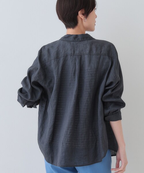 INDIVI(インディヴィ)の「【毎年人気!/フレンチリネン】ベーシックシャツ(シャツ/ブラウス・レディース・ホワイト/チャコールグレー/ネイビー/オレンジ/グリーン/ナチュラル/ブラック系2/グリーン系3・38/34/03/05/12/15 /13)」の15枚目の写真