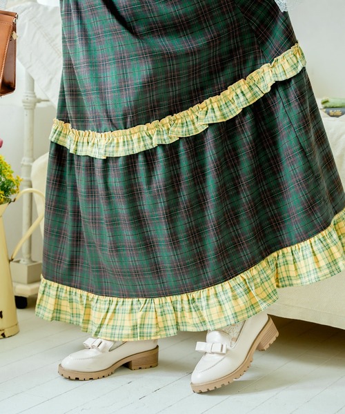 kutir(クティール)の「【クティールとレトロ】切り替えチェックティアードスカート(スカート・レディース・レッド系その他/ブラウン/グリーン/ブルー・LARGE/SMALL/MEDIUM)」の8枚目の写真