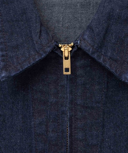 Lee(リー)の「Lee(R)【 DUNGAREES / ダンガリーズ 】デニムジップアップブルゾン(デニムジャケット・メンズ・ライトインディゴブルー/ブルー系その他/ワンウォッシュ・S/M/L/XL)」の11枚目の写真