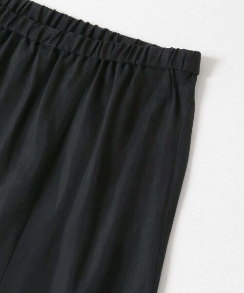 URBAN RESEARCH（アーバンリサーチ）の「キュプラフィブリルロングスカート（スカート・レディース・チャコールグレー/オリーブ/ブラック・FREE）」の10枚目の写真