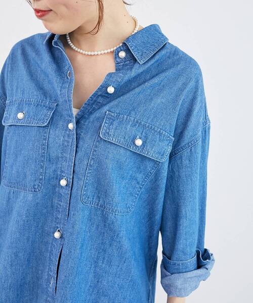 le.coeur blanc（ルクールブラン）の「《軽いシャツ素材》パールボタンデニムシャツ（シャツ/ブラウス・レディース・サックスブルー/ブルー・38）」の7枚目の写真