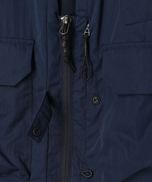 Columbia（コロンビア）の「撥水 軽量 COLUMBIA BLACK LABEL／メンズ ログリバー ブラック ベスト／コロンビアブラックレーベル（ベスト・メンズ・ブラック/ネイビー/グリーン・S/M/XL/L）」の18枚目の写真