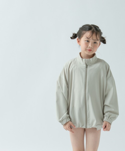 LOWRYS FARM（ローリーズファーム）の「ＳＷＩＭワイドラッシュガード　323894（ラッシュガード・キッズ・ブラック/ブラウン/ベージュ・110cm/120cm/130cm/140cm/150cm）」の22枚目の写真