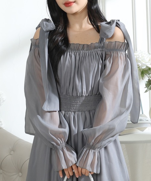 Lace Ladies(レースレディース)の「肩リボン シフォン オフショルダー ギャザー ワンピース(ワンピース・レディース・グレー/ブラック/ピンク・FREE)」の2枚目の写真