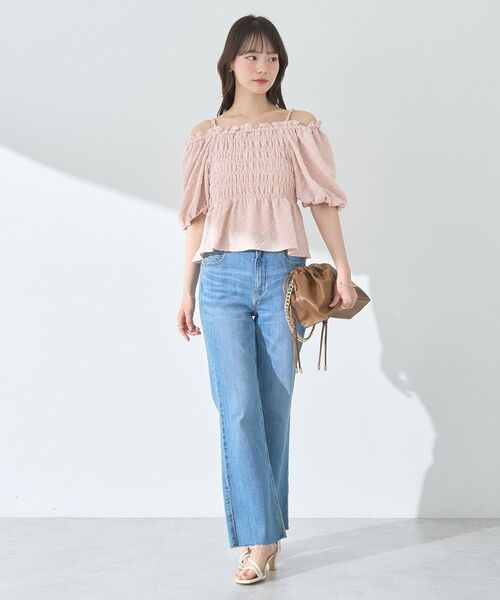 earth music&ecology(アースミュージックアンドエコロジー)の「2wayオフショルジャガードブラウス(シャツ/ブラウス・レディース・ピンク/アイボリー/ミント・FREE)」の22枚目の写真