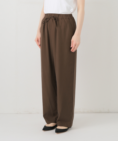 SLOBE IENA(スローブイエナ)の「《追加》フィブリルリラックスパンツ(その他パンツ・レディース・ブラウン/ブラック・38/40)」の4枚目の写真