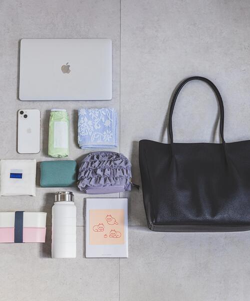 ITS'DEMO（イッツデモ）の「【通勤】仕切りA4トート（トートバッグ・レディース・ブラック/ライトベージュ/アイボリー/ブルー/グリーン系・00）」の9枚目の写真