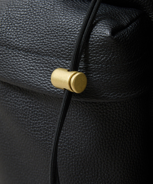 SLOW（スロウ）の「SLOW スロウ / shrink-draw string day pack- シュリンクレザーデイパック 牛革リュックサック / 858S62R（バックパック/リュック・メンズ・ブラック・FREE）」の5枚目の写真