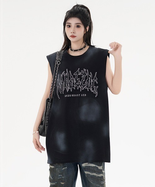Ressaca(レサーカ)の「オーバーサイズユーズド加工刺繍ロゴノースリーブTシャツ(タンクトップ・レディース・ブラック/アイボリー/ホワイト・XL/L/M)」の6枚目の写真