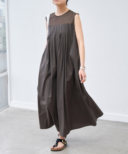 Spick & Span（スピックアンドスパン）の「《追加》シアーヨーク切替ワンピース（ワンピース・レディース・ブラック/ブラウン/ブルー・36/38）」の22枚目の写真