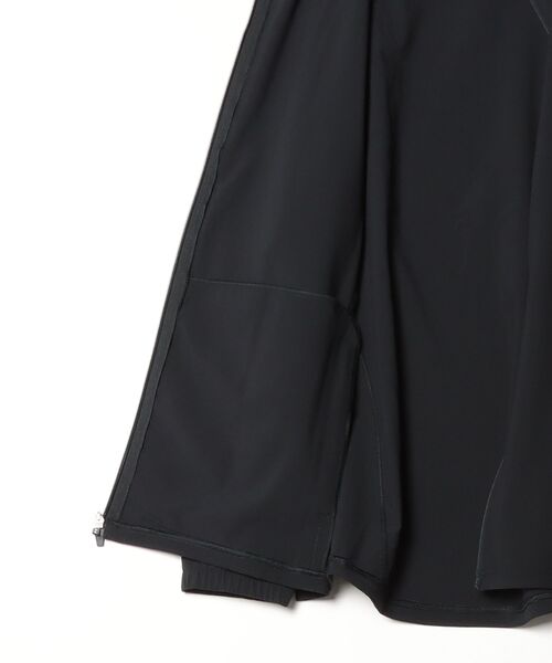 UNDER ARMOUR（アンダーアーマー）の「UAフレッシュウーブン フルジップ ジャケット（トレーニング/メンズ）（その他アウター・メンズ・ブラック・L/2XL/S/3XL/XL/M）」の2枚目の写真