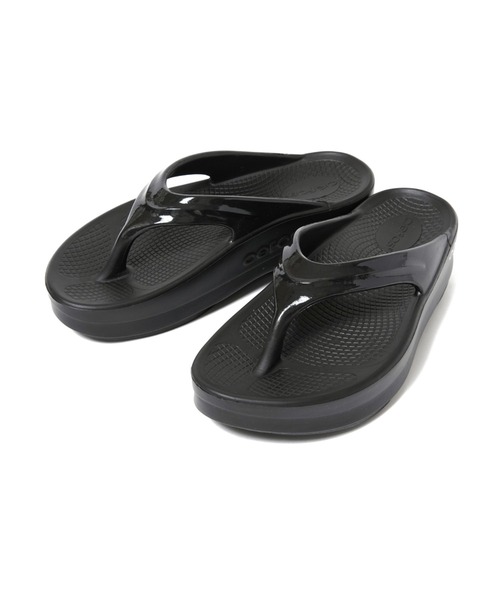 OOFOS（ウーフォス）の「OOFOS OOmega（サンダル・レディース・ローズ/ブラック/ベージュ・23/25/24）」の2枚目の写真