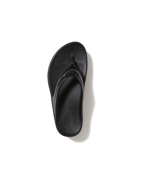 OOFOS（ウーフォス）の「OOFOS OOmega（サンダル・レディース・ローズ/ブラック/ベージュ・23/25/24）」の18枚目の写真