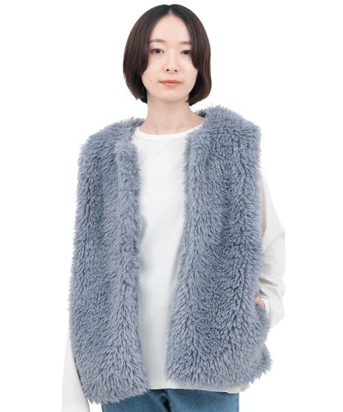 チチカカ（チチカカ）の「プードルファーベスト（ベスト・レディース・ベージュ/グレー/ブルー・FREE）」の11枚目の写真