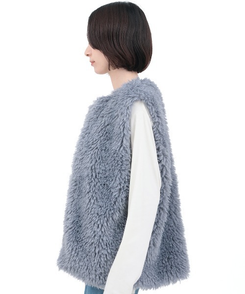 チチカカ（チチカカ）の「プードルファーベスト（ベスト・レディース・ベージュ/グレー/ブルー・FREE）」の12枚目の写真