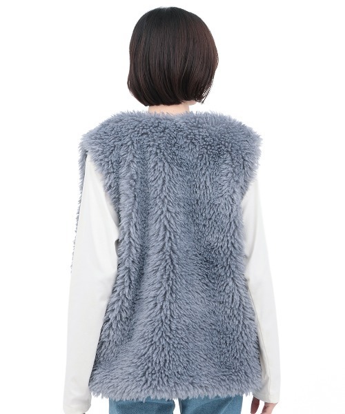 チチカカ（チチカカ）の「プードルファーベスト（ベスト・レディース・ベージュ/グレー/ブルー・FREE）」の13枚目の写真