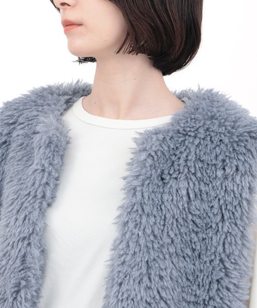 チチカカ（チチカカ）の「プードルファーベスト（ベスト・レディース・ベージュ/グレー/ブルー・FREE）」の14枚目の写真