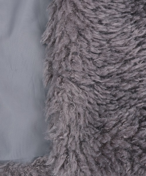 チチカカ（チチカカ）の「プードルファーベスト（ベスト・レディース・ベージュ/グレー/ブルー・FREE）」の16枚目の写真