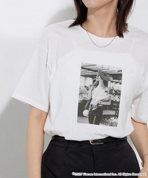 【EMILY IN PARIS】フォトプリントTシャツ