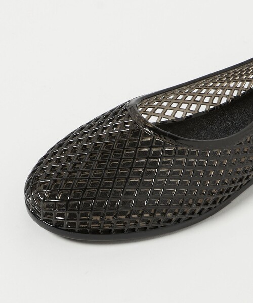 Steven Alan(スティーブンアラン)の「<ANCIENT GREEK SANDALS>IRO CLEAR FLAT/サンダル(サンダル・レディース・ブラック/ブラウン系・36/37/38/39)」の15枚目の写真