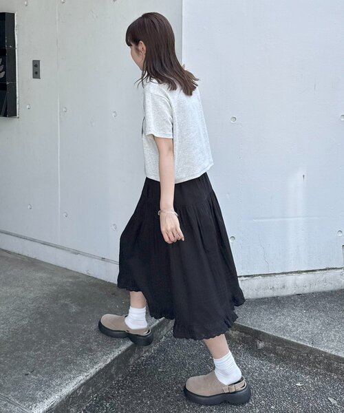 DISCOAT(ディスコート)の「《2サイズ展開!》【umm.】ピンタックレースフレアスカート(スカート・レディース・オフホワイト/ブラック・MEDIUM/SHORT)」の8枚目の写真