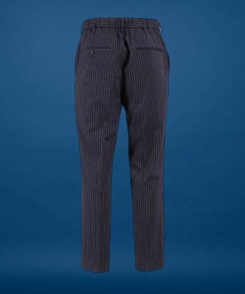 unrelaxing（アンリラクシング）の「スリムテーパードスラックス（スラックス・メンズ・ネイビー×ホワイト・マルチサイズ）」の6枚目の写真