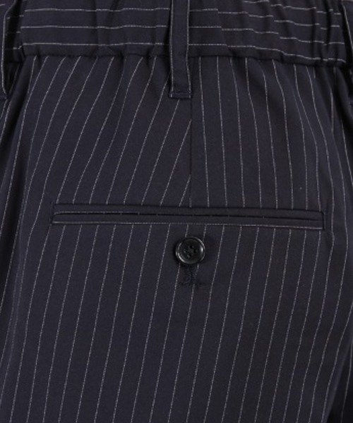 unrelaxing（アンリラクシング）の「スリムテーパードスラックス（スラックス・メンズ・ネイビー×ホワイト・マルチサイズ）」の4枚目の写真