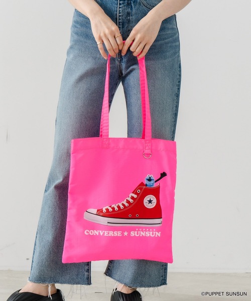 CONVERSE（コンバース）の「【CONVERSE/コンバース】SUNSUN FLAT TOTE BAG　パペットスンスン コラボバッグ（トートバッグ・レディース・ブラック/ピンク/イエロー/ブルー/アイボリー・FREE）」の18枚目の写真
