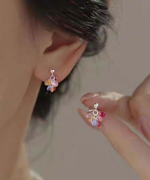 yu-ka（ユーカ）の「YU-KA:カラービーズイヤリング color beads earring（イヤリング・レディース・マルチ・FREE）」の2枚目の写真