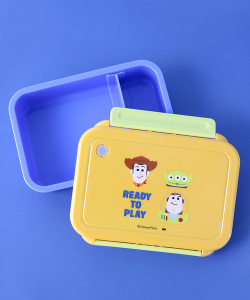 Disney(ディズニー)の「〈DISNEY/ディズニー〉 Toy Story トイストーリー LUNCH BOX/ランチボックス 500 READY TO PLAY(お弁当箱・レディース・イエロー・ONE SIZE)」の4枚目の写真