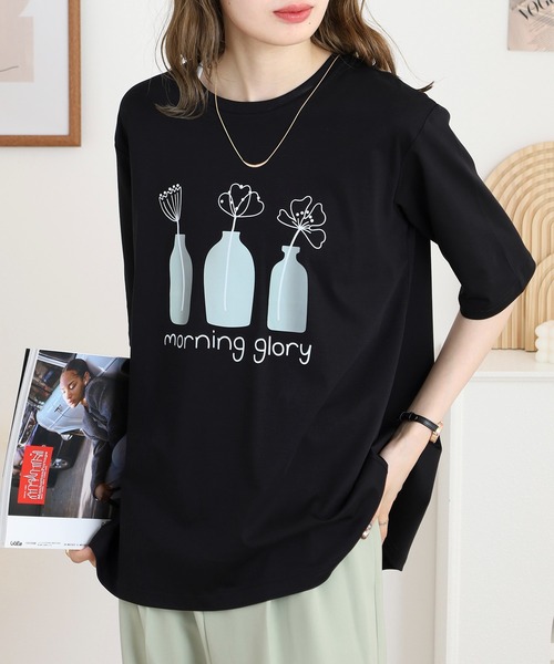 BRODIAEA（ブローディア）の「BRODIAEA 線画フラワープリント半袖Tシャツ（Tシャツ/カットソー・レディース・ベージュ/オフホワイト/イエロー/ピンク/ブラック・40）」の11枚目の写真