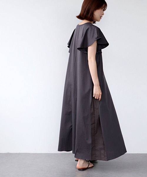 Jines（ジネス）の「コットンシルケット天竺サイド切替ワンピース（ワンピース・レディース・レッド/チャコールグレー/ブラック・38）」の20枚目の写真