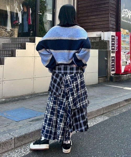 Candy Stripper(キャンディストリッパー)の「OVERLAP CHECK PLEATS スカート(スカート・レディース・ネイビー/レッド/ブルー・FREE)」の12枚目の写真