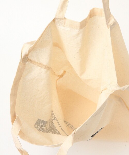 BEAMS T(ビームスティー)の「Shohei Ochiai / TOTE BAG(トートバッグ・メンズ・ナチュラル・ONE SIZE)」の4枚目の写真