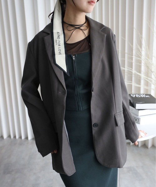 YENNA（イェンナ）の「バックシャンテーラードジャケット（テーラードジャケット・レディース・チャコールグレー/ブラック・FREE）」の5枚目の写真