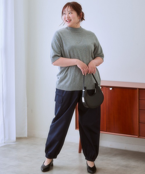SMILE LAND（スマイルランド）の「大きいサイズ デザインカーゴパンツ（ゆったりヒップ）（カーゴパンツ・レディース・ネイビー/カーキ・3L/4L/LL/L/5L）」の4枚目の写真