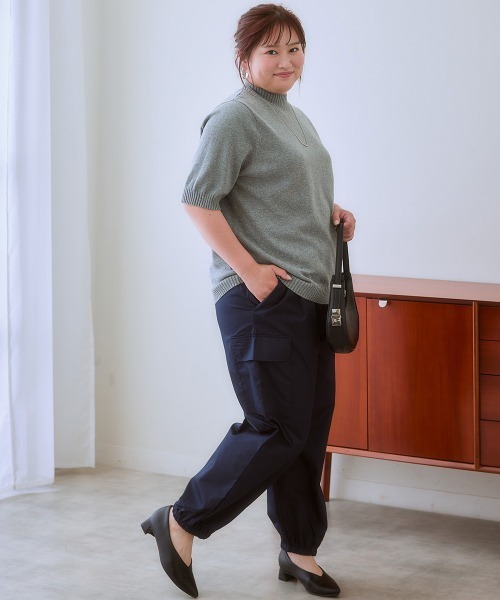 SMILE LAND（スマイルランド）の「大きいサイズ デザインカーゴパンツ（ゆったりヒップ）（カーゴパンツ・レディース・ネイビー/カーキ・3L/4L/LL/L/5L）」の5枚目の写真