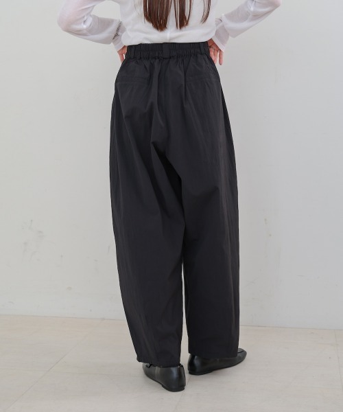 Bab(バブ)の「【S・Mサイズ展開】リラックスバルーンパンツ(その他パンツ・レディース・チャコールグレー/ブラック/グレイッシュベージュ・S/M)」の11枚目の写真